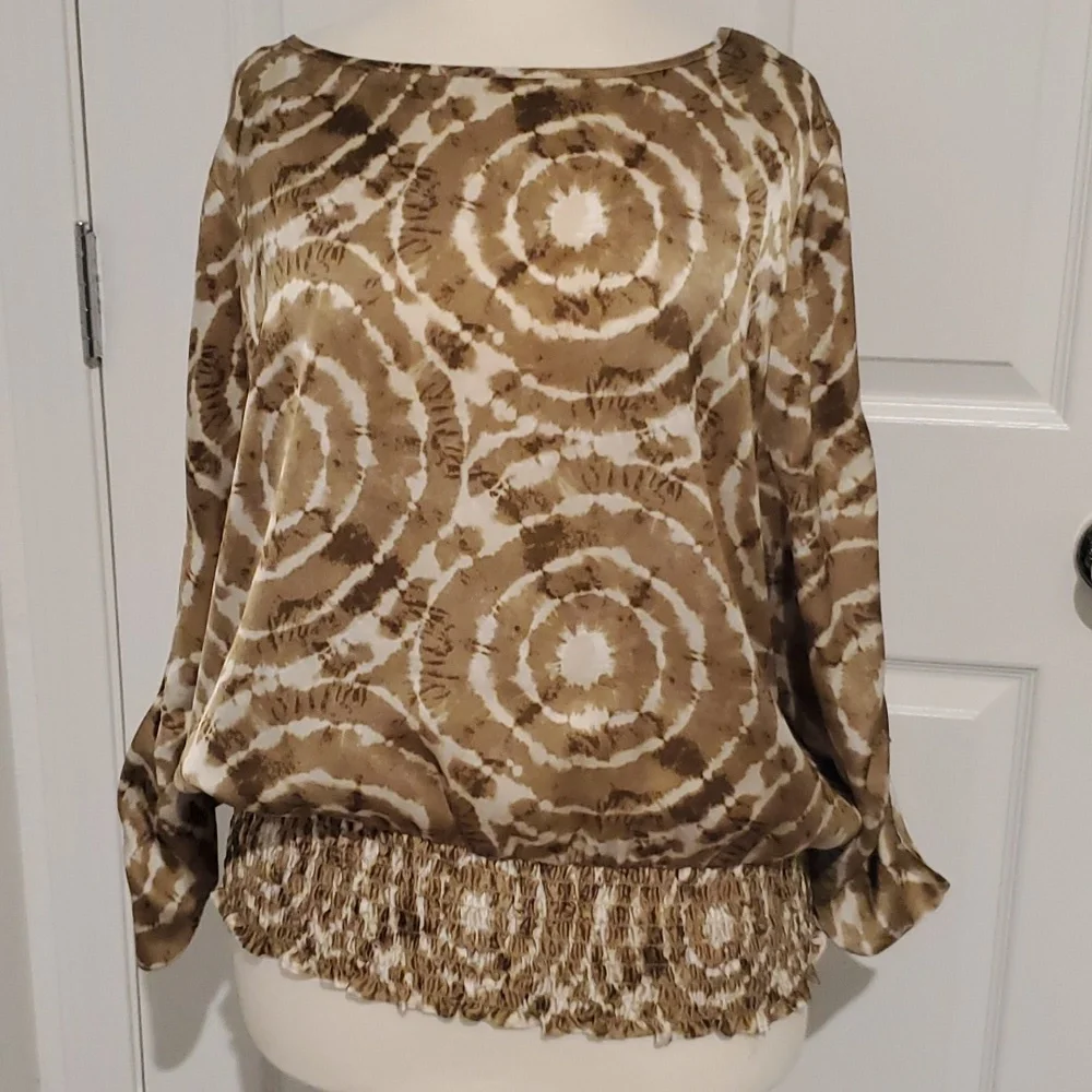 MK Tan Tie dye blouse - Picture 3 of 10
